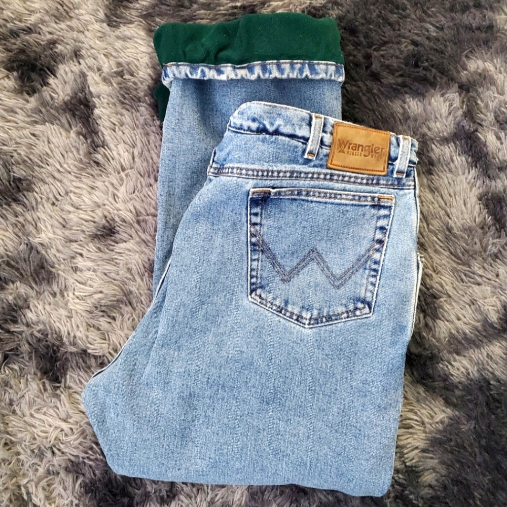 WRANGLER Fleece Lined Jeans 42 x 30